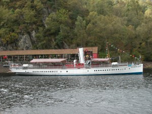 Dampfschiff